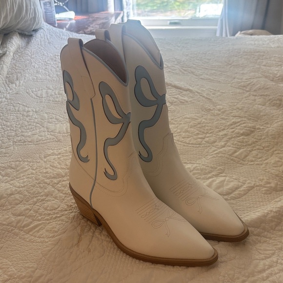 White and Blue Western Ankle Boots - Picture 2 of 8